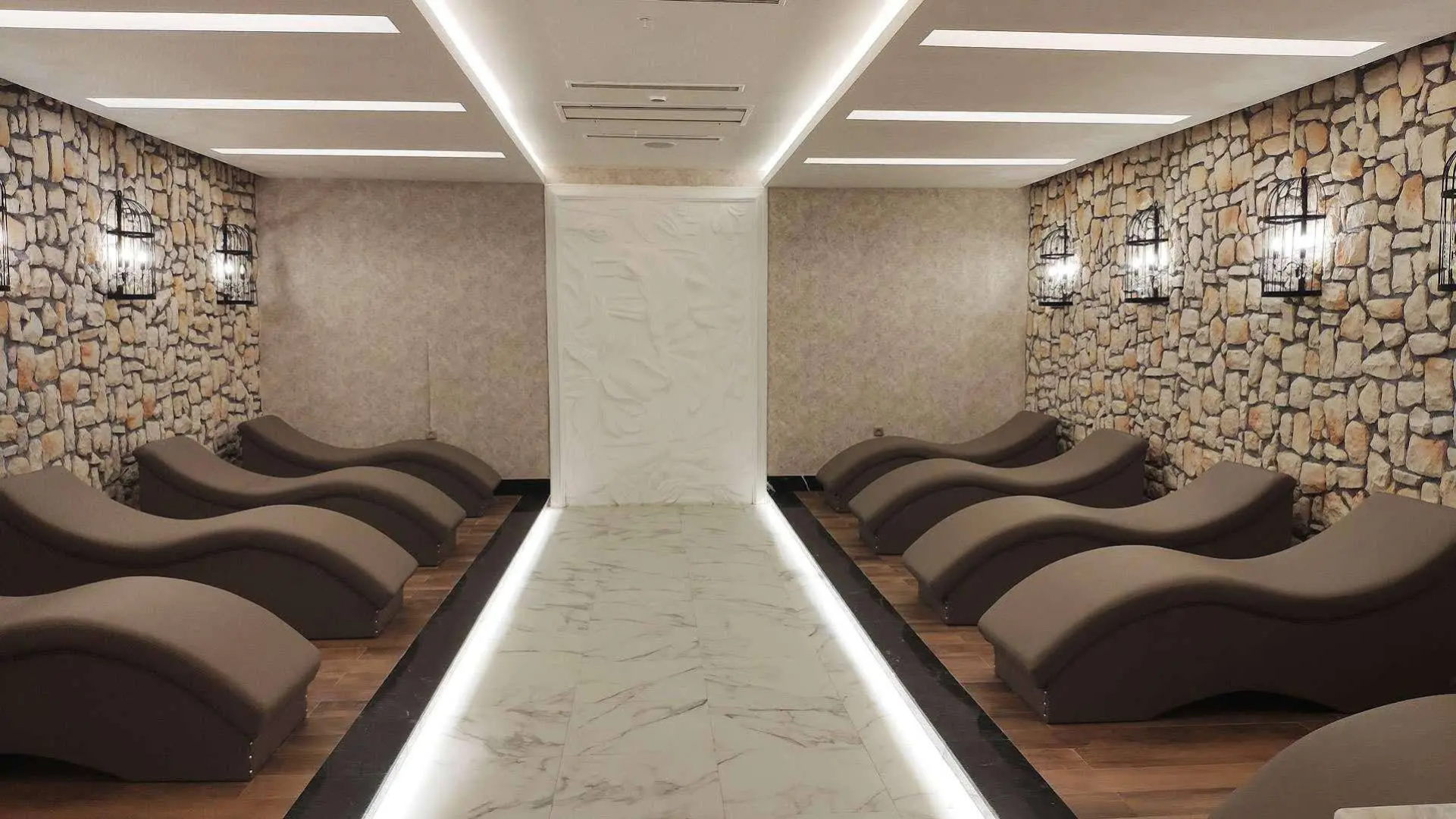 Granada Luxury Beach 