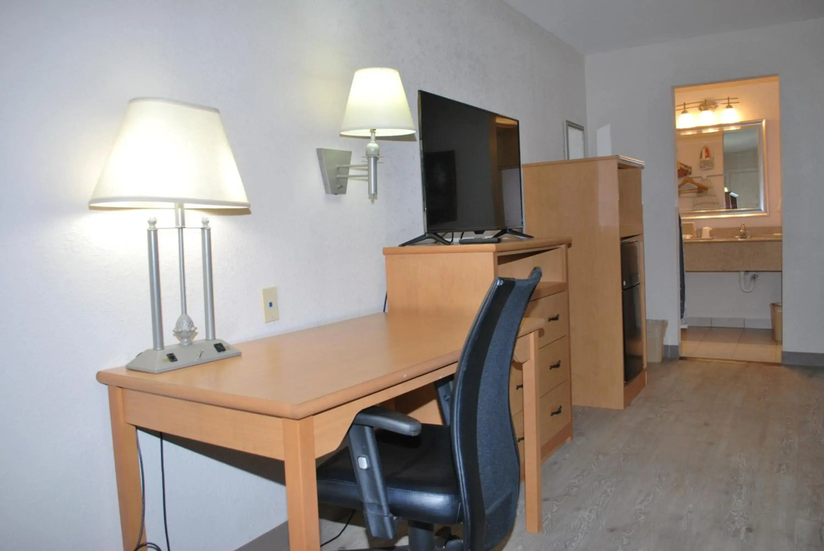 Americas Best Value Inn and Suites DeSoto