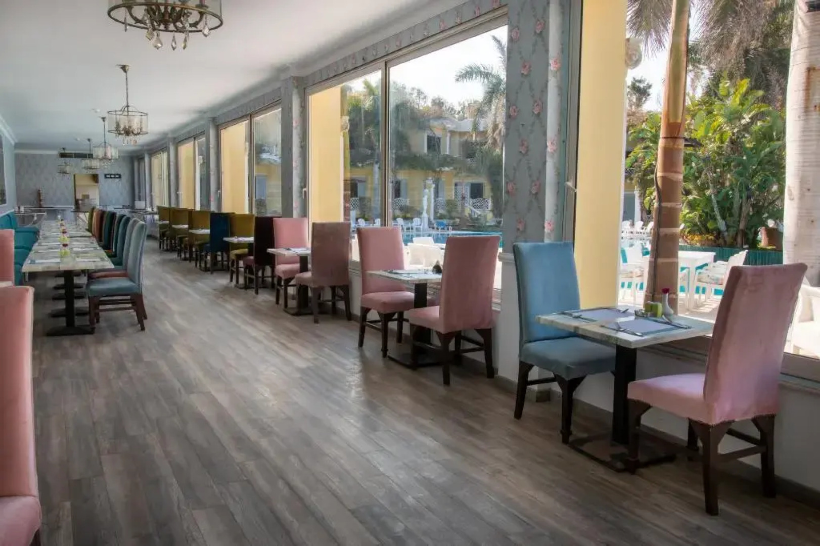 Paradise Inn Beach Resort