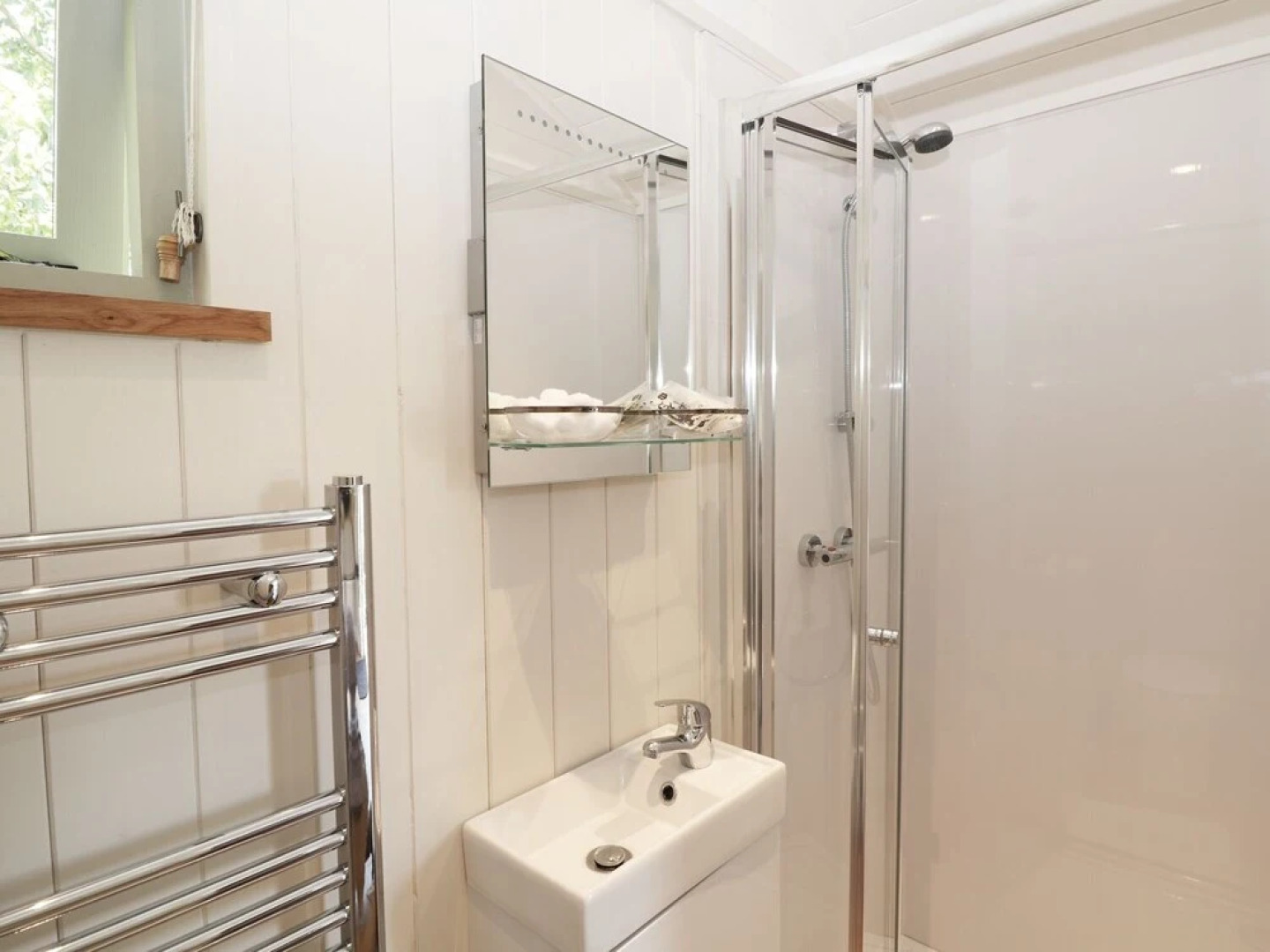 The Laburnum Retreat