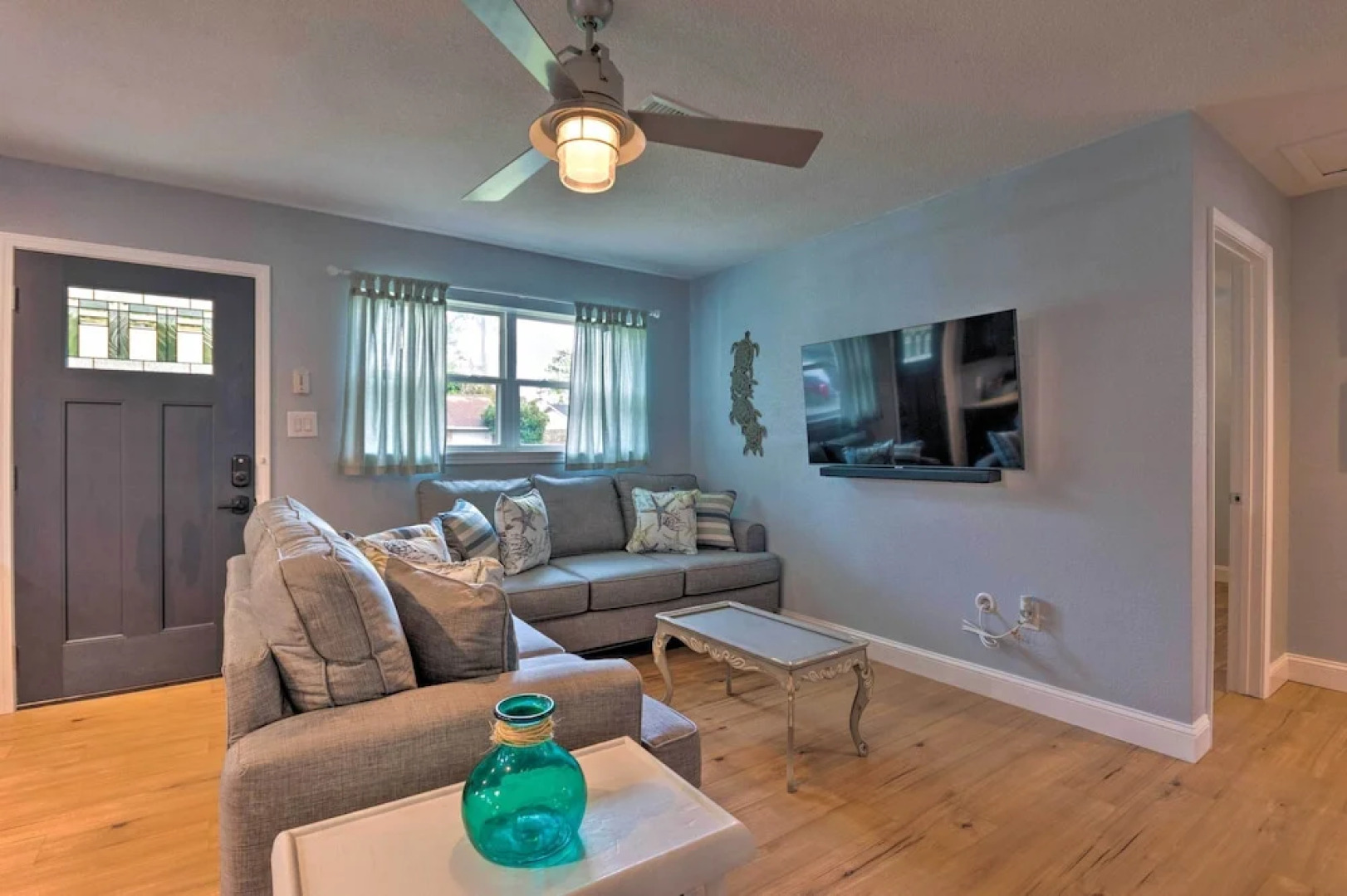 Gulf Breeze Home w/ Pool, Grill & Fire Pit