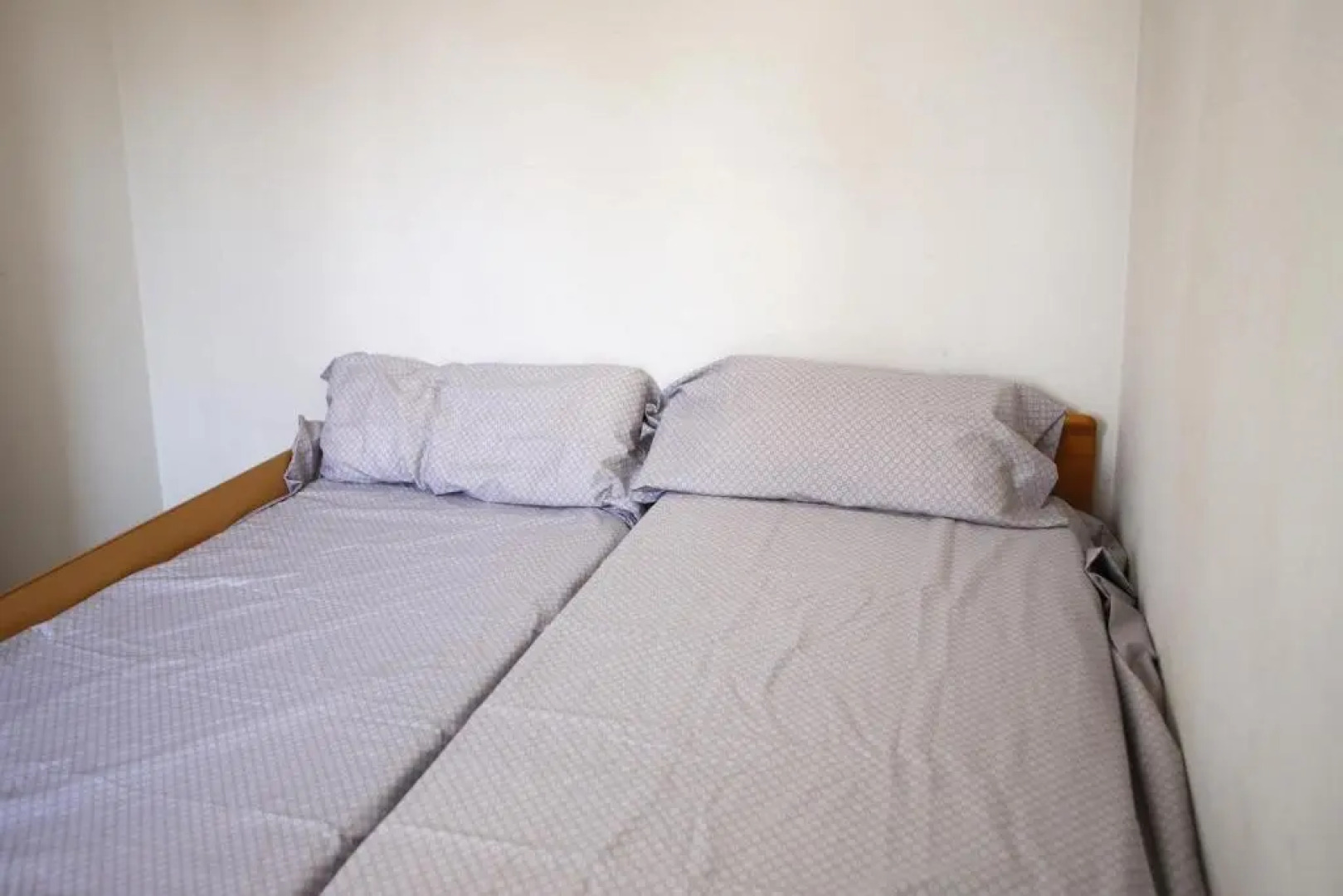 At302 mirador dels munts