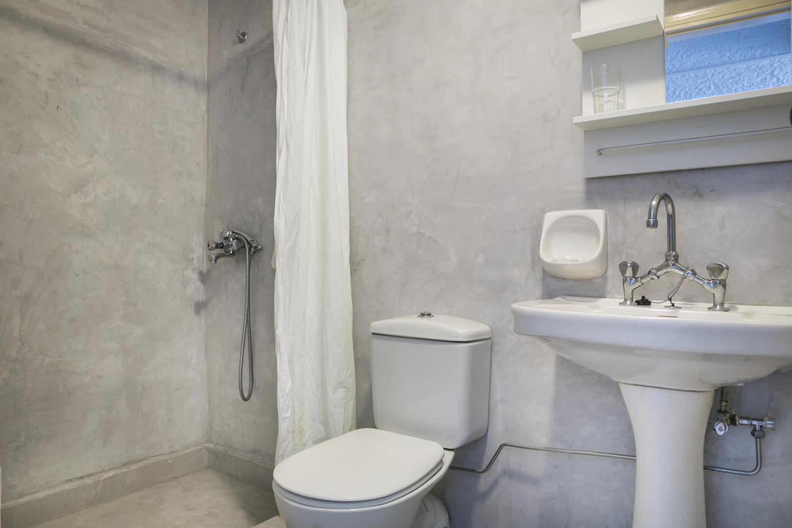 Metaxatos Apartments