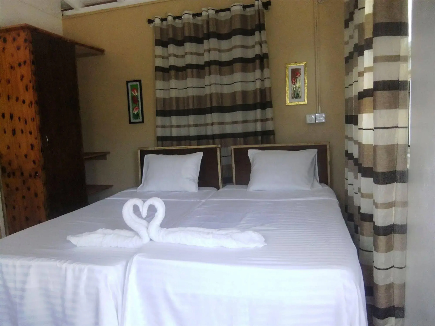 Serenity Lodges Dominica