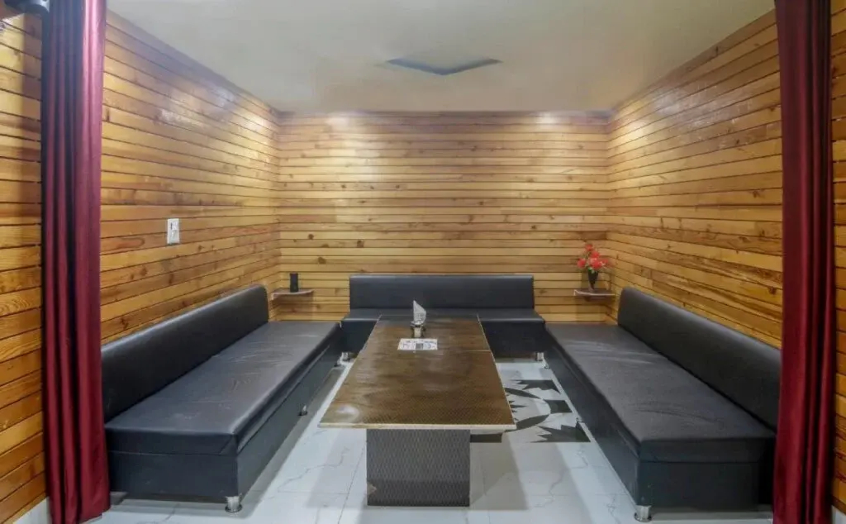 Hotel King By OYO Rooms