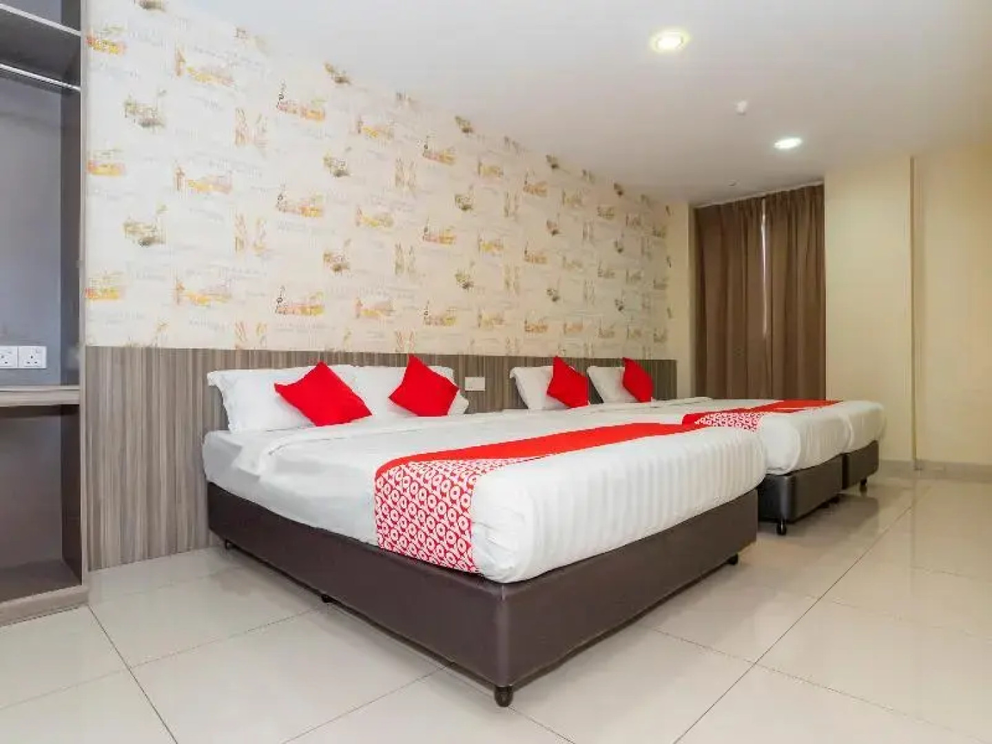 OYO 1140 Mk Paradise Hotel