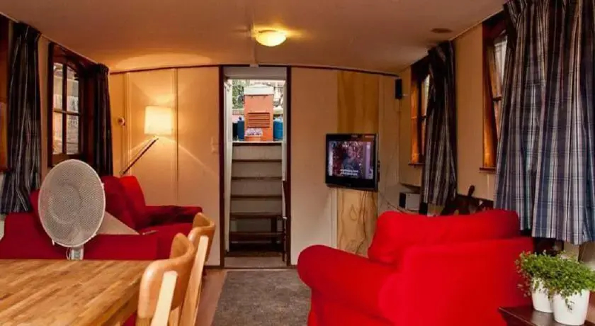 The Hoop Houseboat