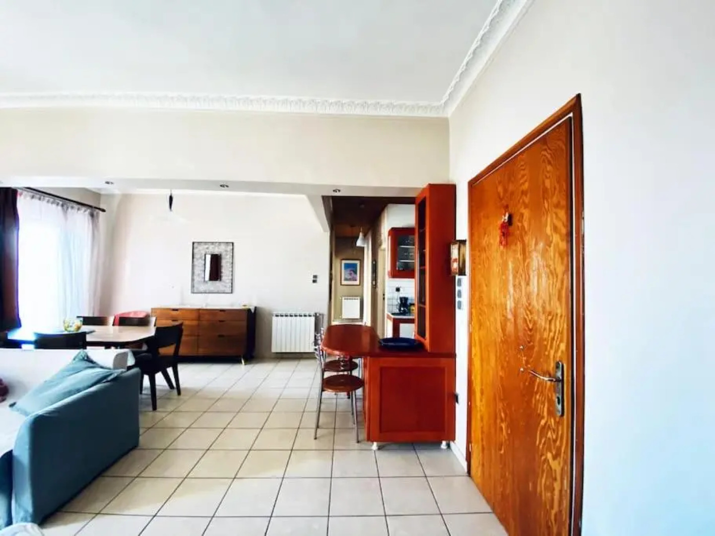 Spacious central flat