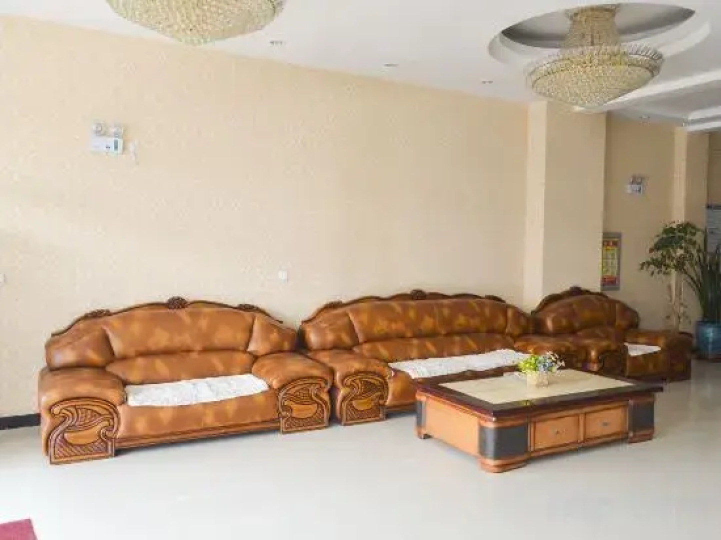 Aru Horqin Qi Longjin Hotel