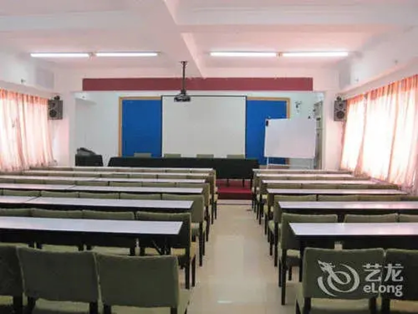 Harbin Tianzhi Hotel