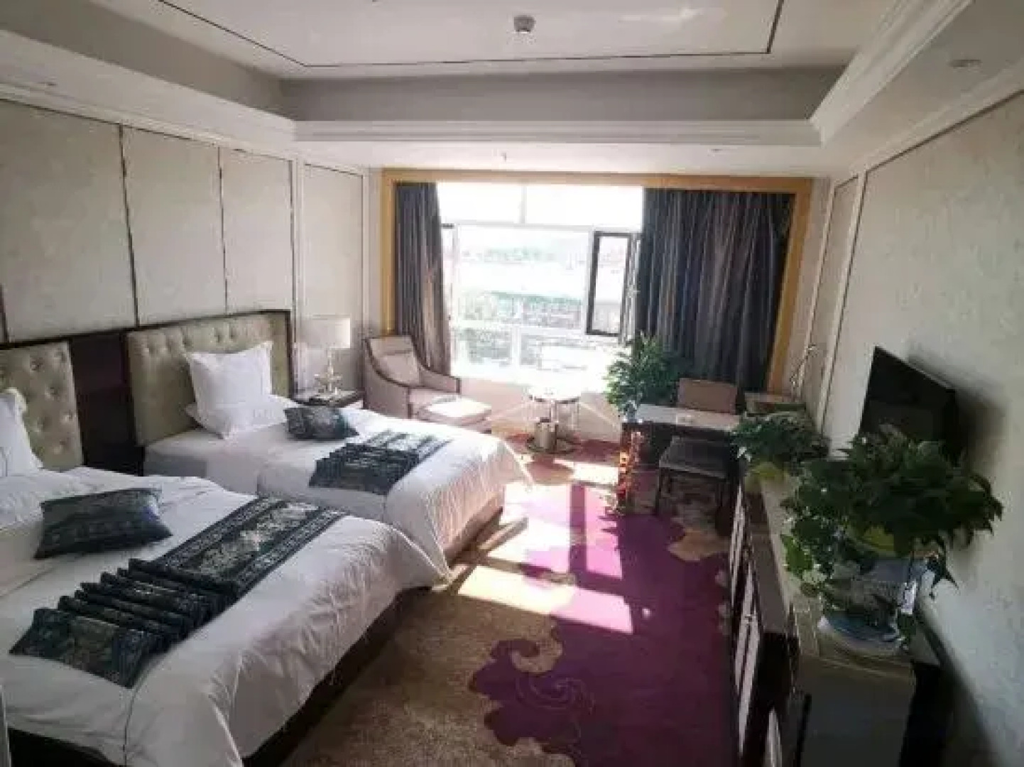 24K International Hotel