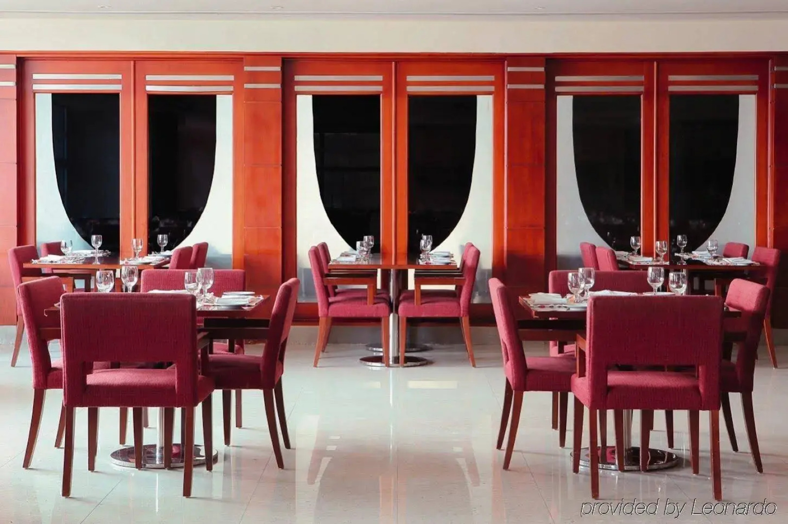 Anwar Al Madinah Mövenpick Hotel