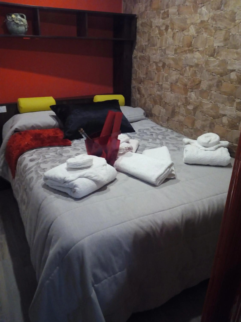 Loft jacuzzi lila Casa Ermita San Antonio