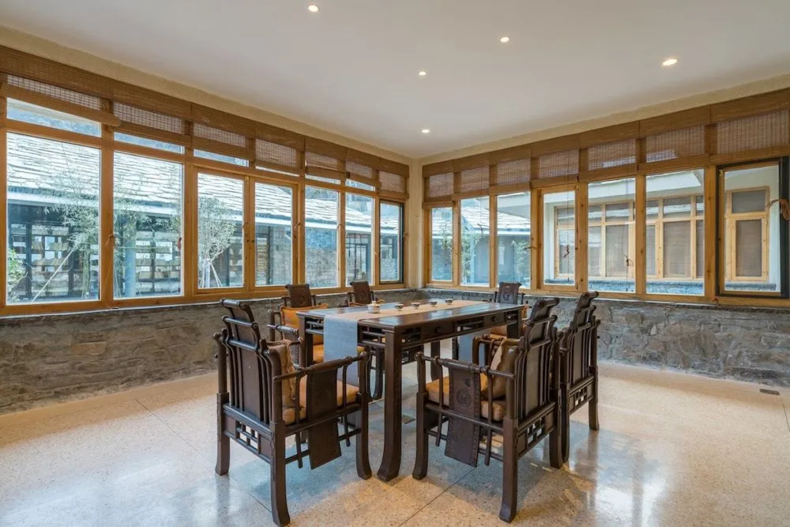 Wuhua Yishu Shouzhuo Park