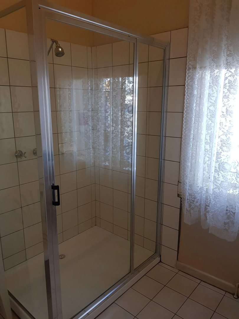 Madden's Commercial Hotel