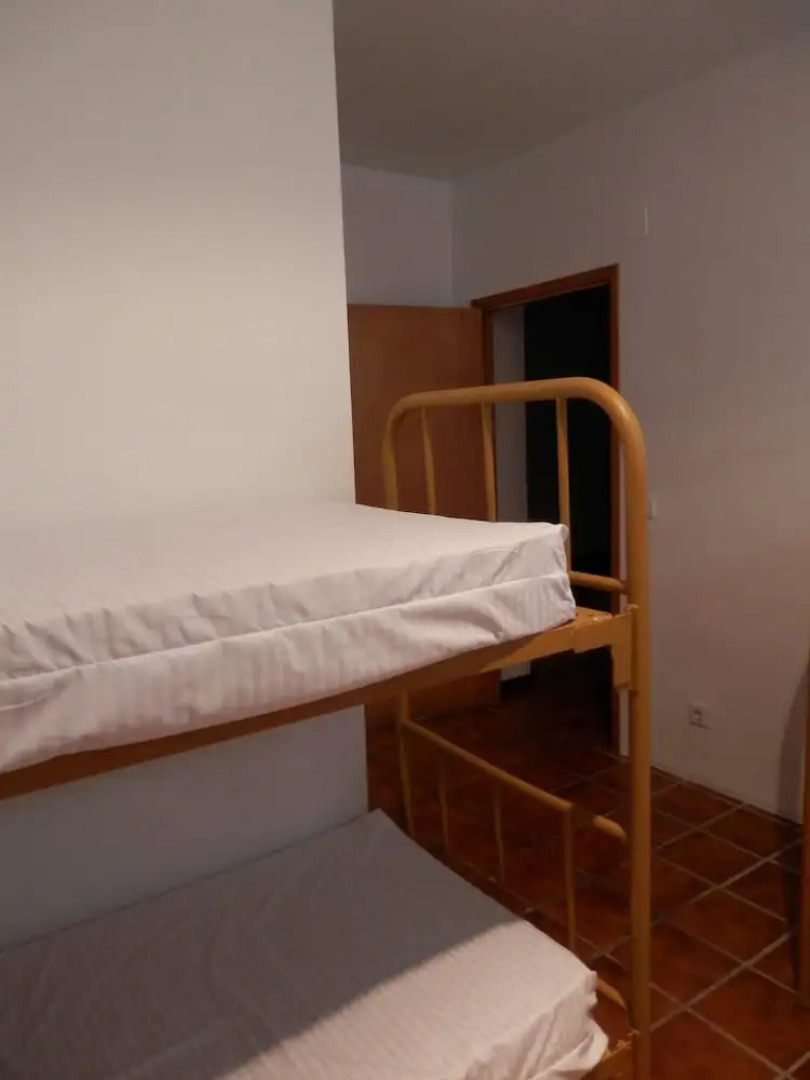 Albergue Restaurante Salto de Bierge - Hostel