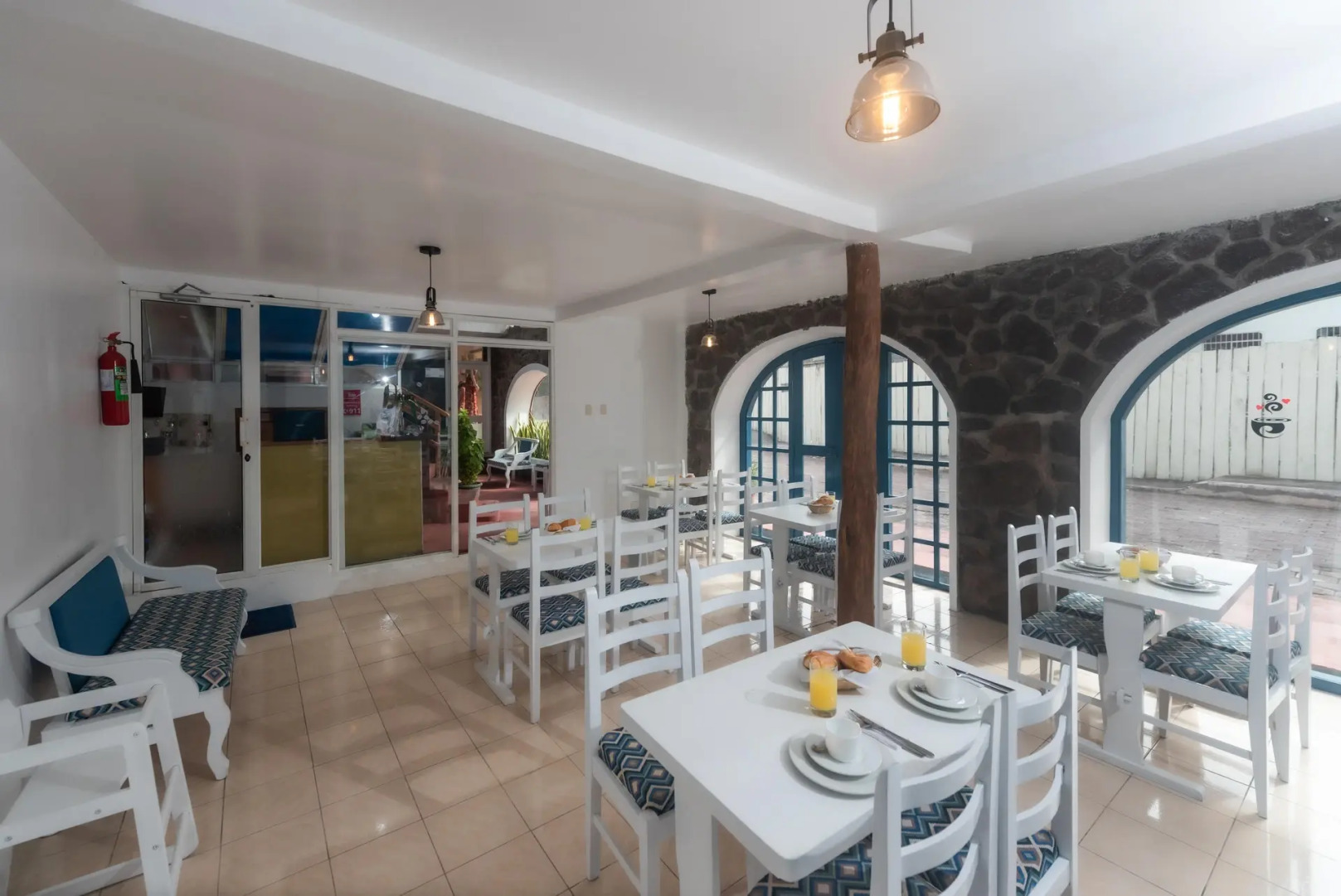 Hostal North Seymour