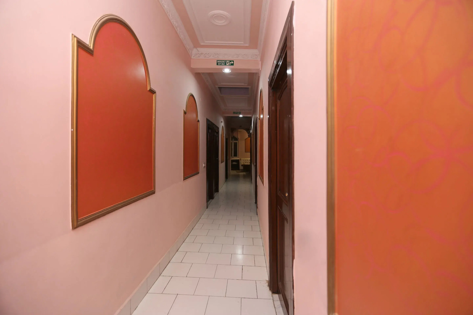 OYO 16761 Rk Regency