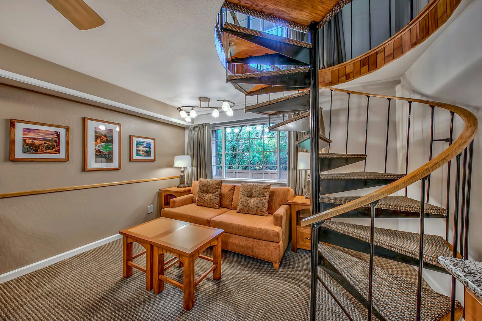 Tahoe Beach & Ski Club