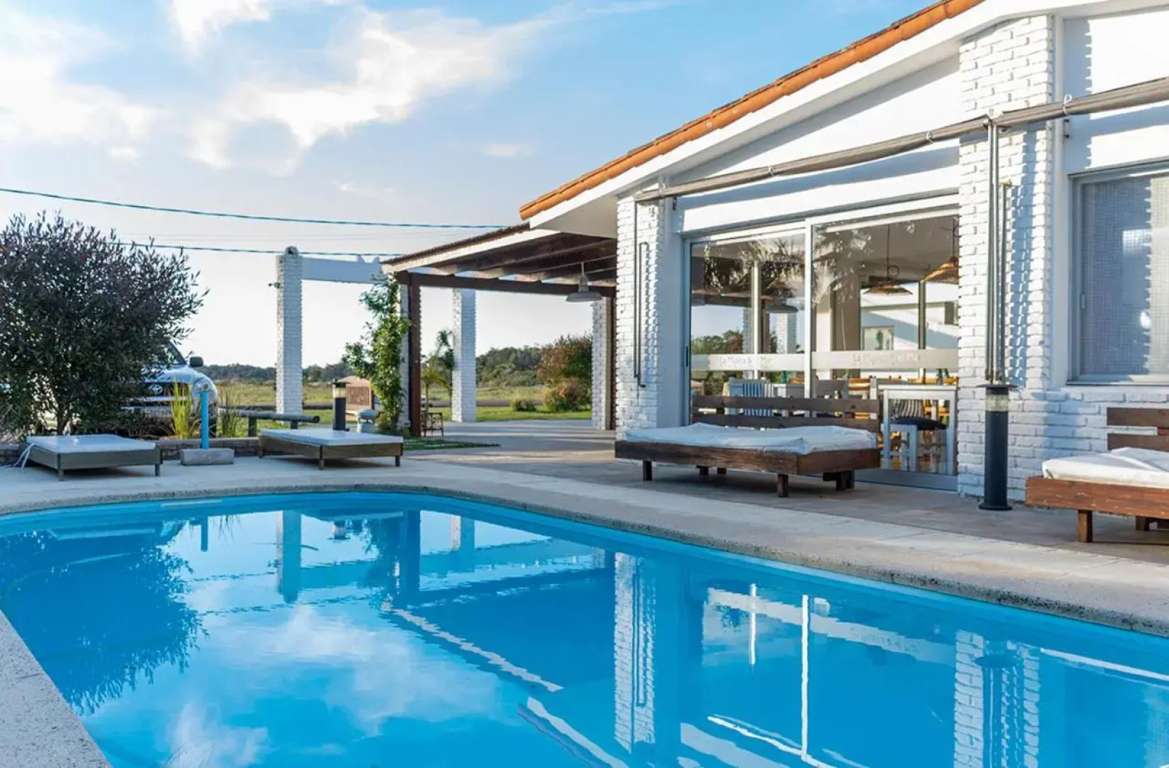 Aparthotel la Música y el Mar