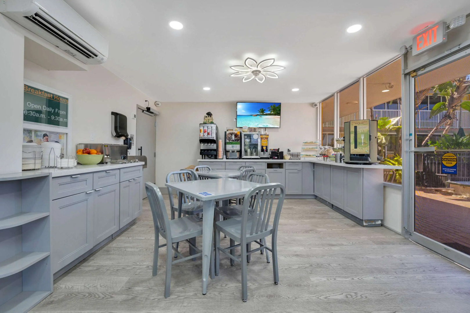 Quality Inn & Suites Airport/Cruise Port Hollywood