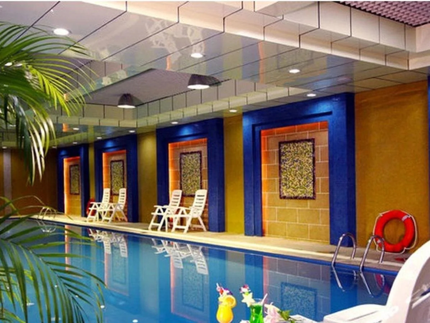 Dongguan Gladden Hotel