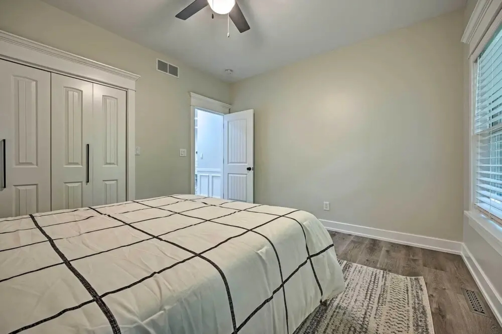 Luxury Family Home w/ Deck, Swim Spa & Grill!