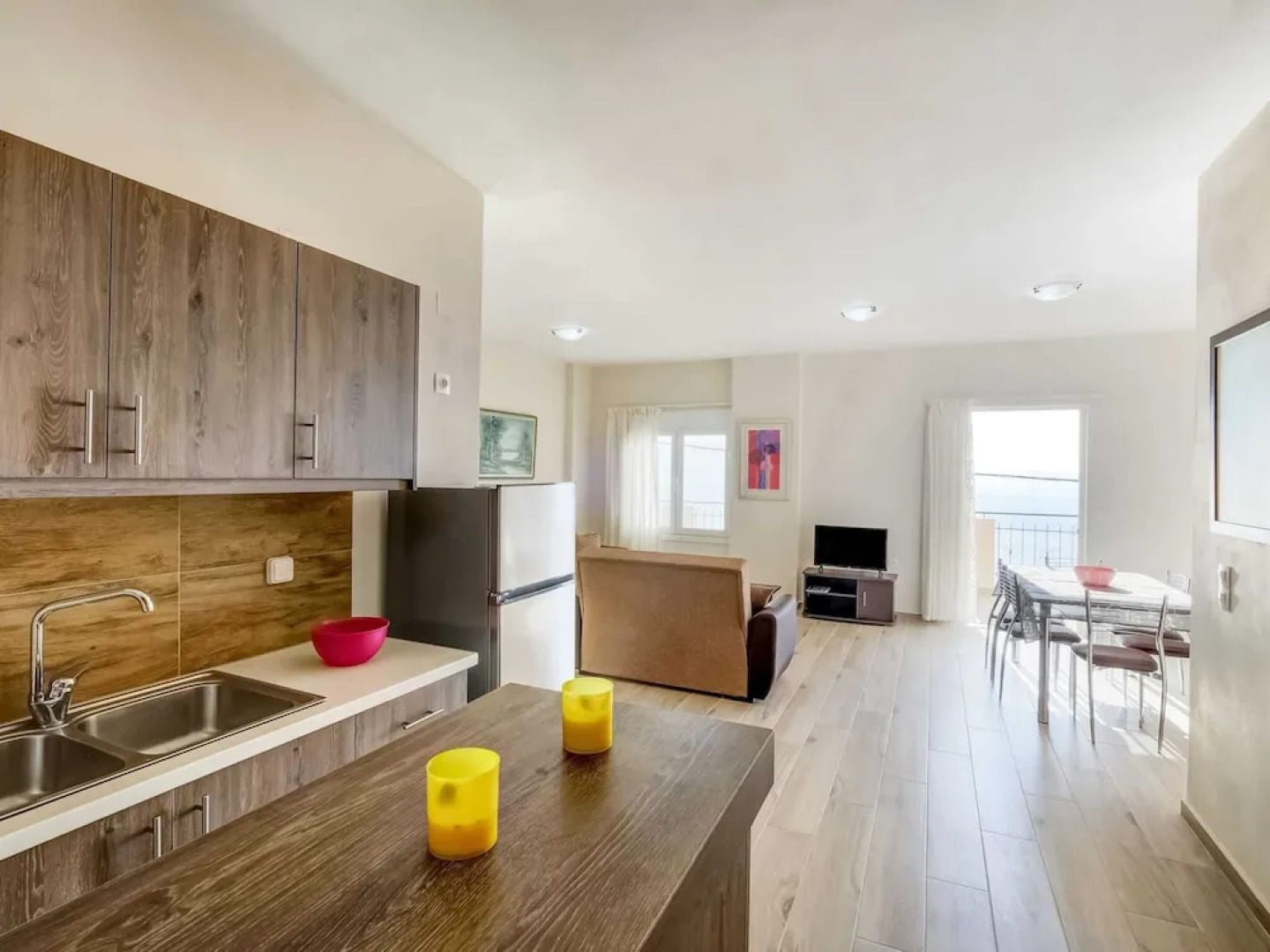 Seaview Studio, 3 Pers Panoramic Seaview in Beautiful Setting, West From Chania