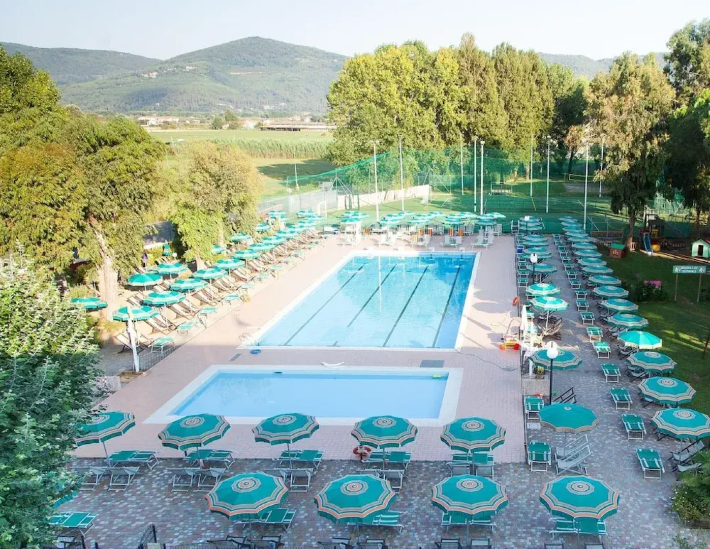 Apartment in Residenza Alberghiera Italia, Luni