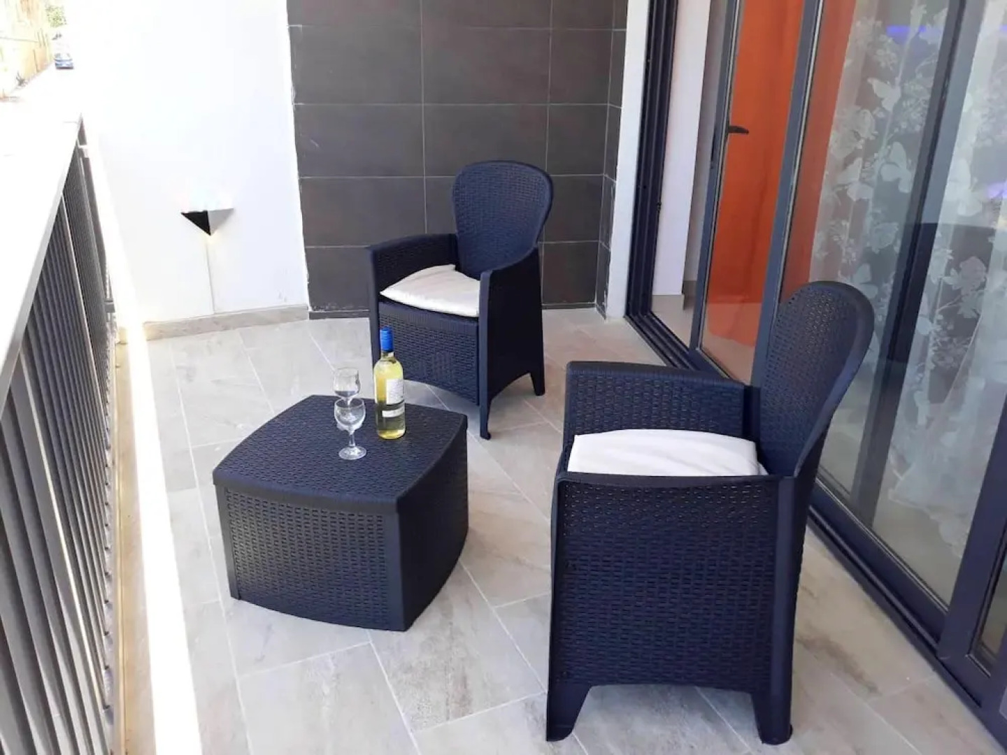 Apartment with 2 Bedrooms in Għajnsielem, with Wonderful Sea View, Furnished Terrace And Wifi