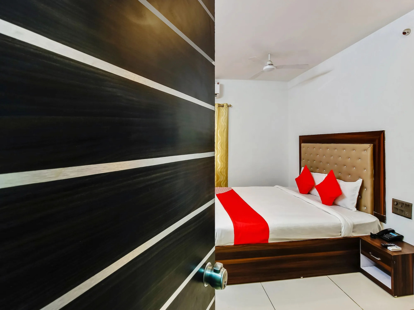 OYO 29131 Hotel MN Grand