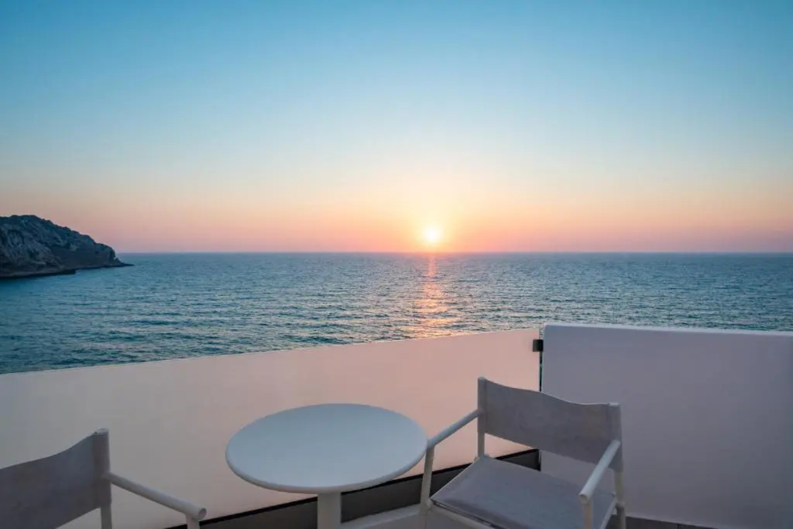 Thalasidi Luxury Suites