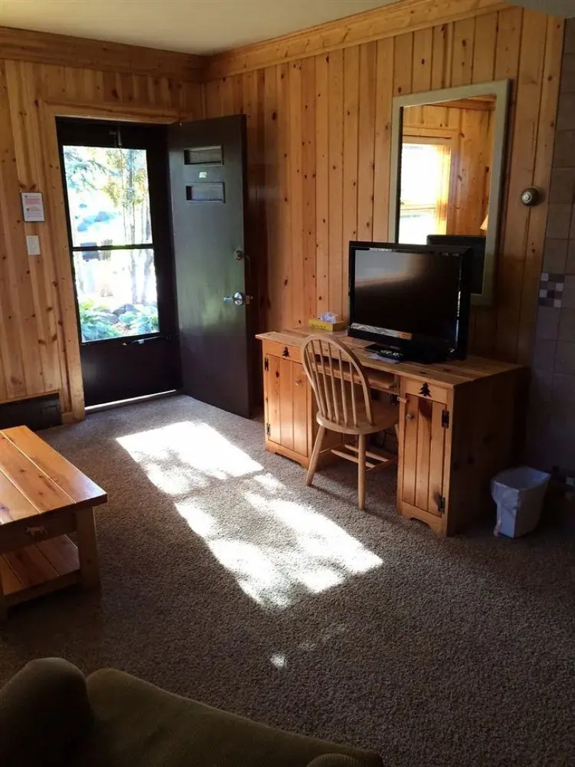 The Willard Munger Inn