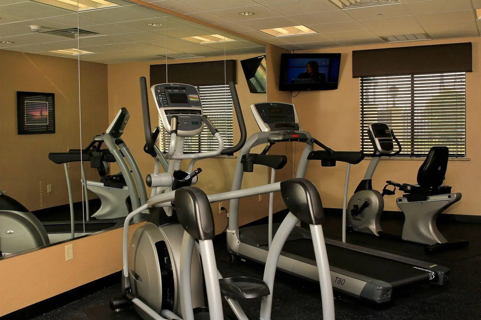 Holiday Inn Express & Suites Floresville by IHG