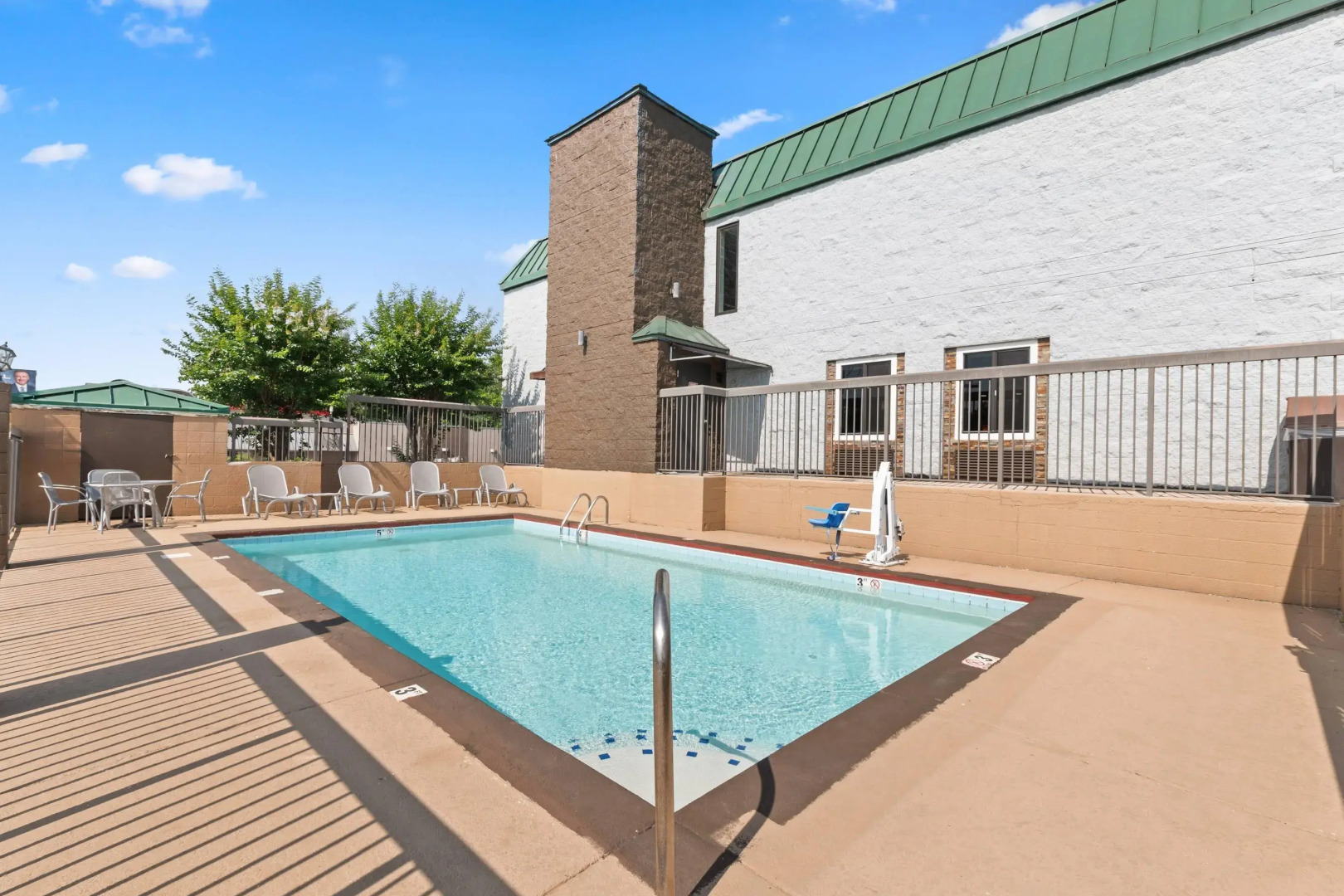 Quality Inn Hixson - Chattanooga