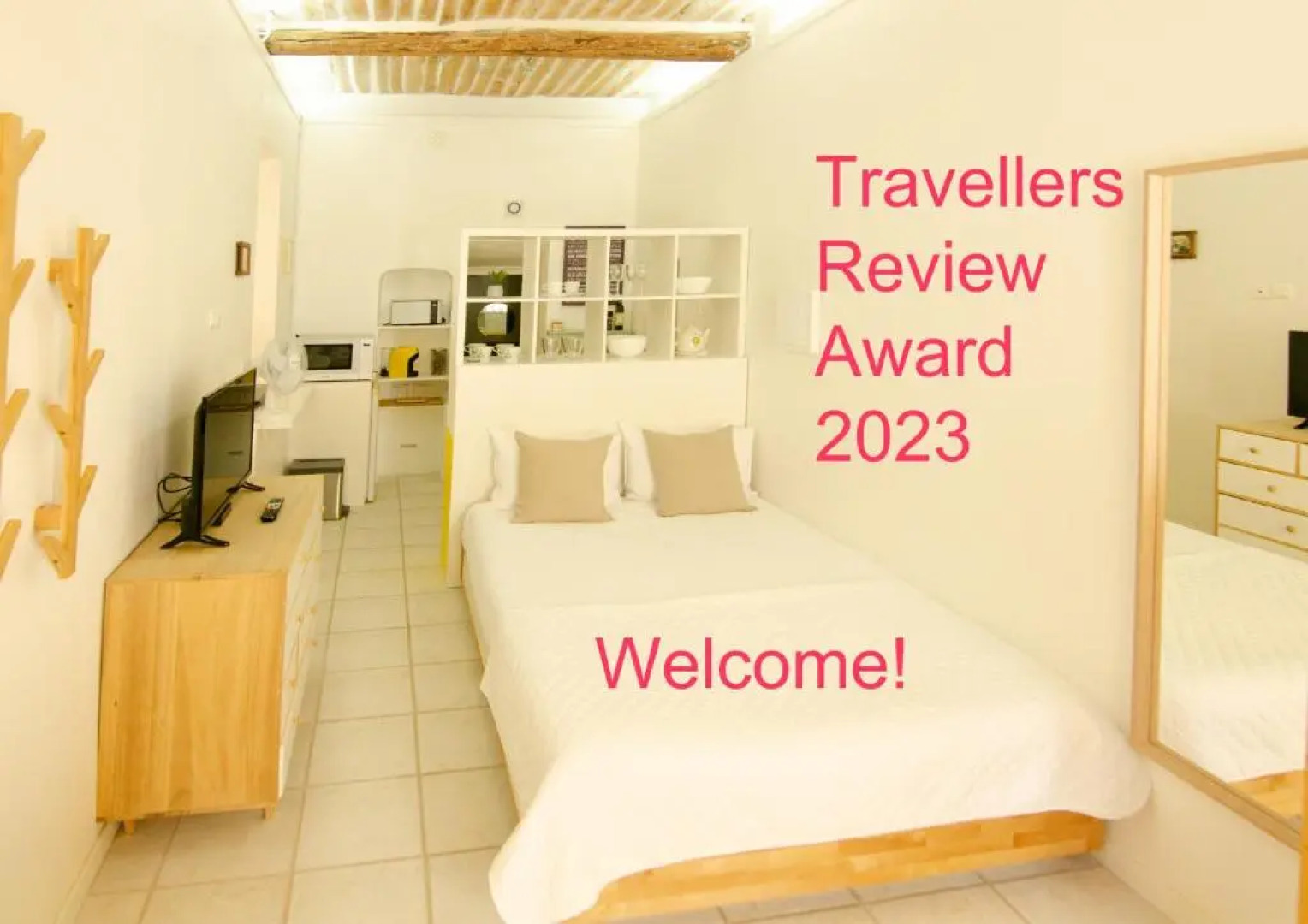 Clementine - Chouette Studio Privé en village charmant en Luberon