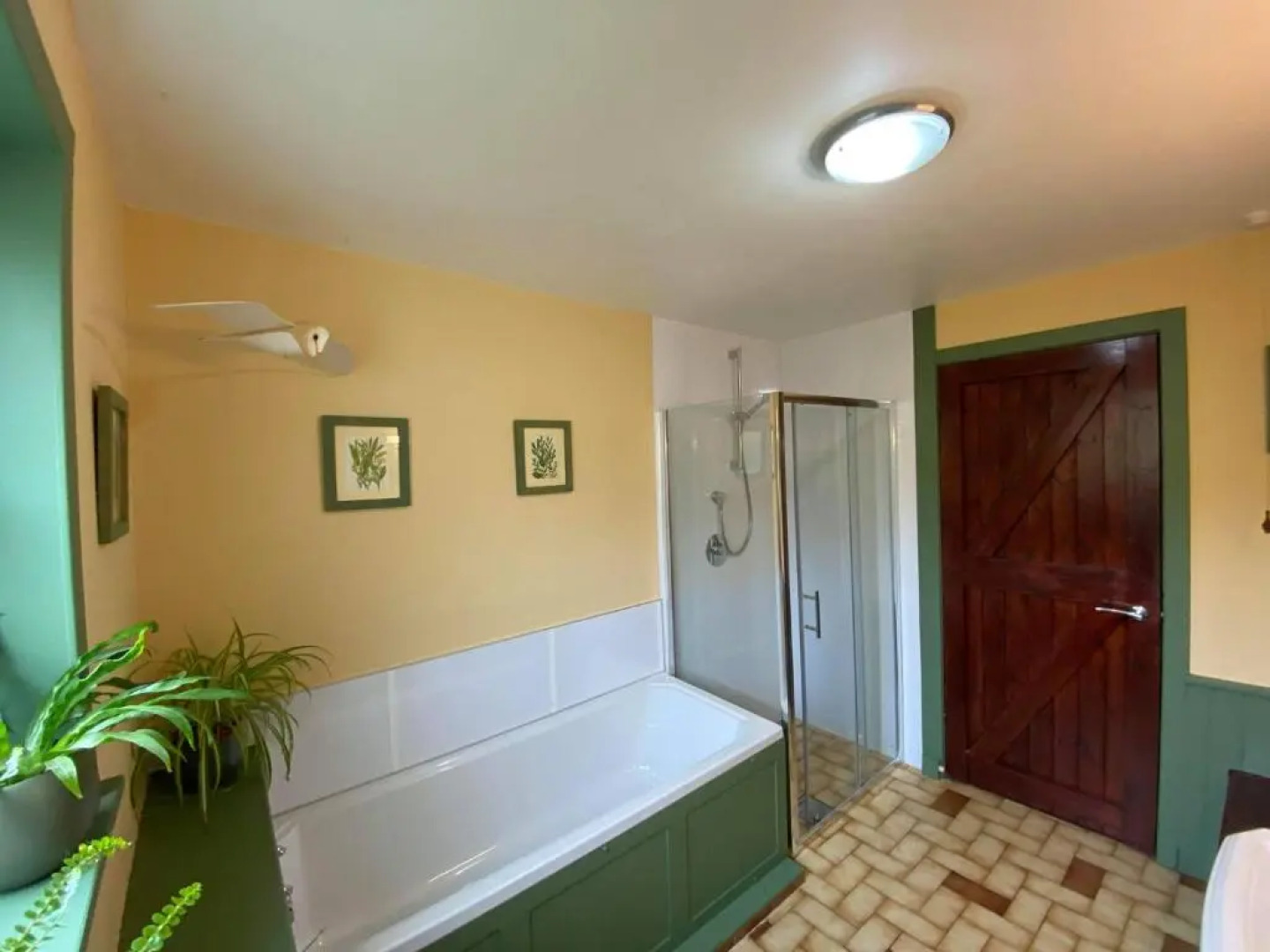 Invercassley Cottage B & B Suite