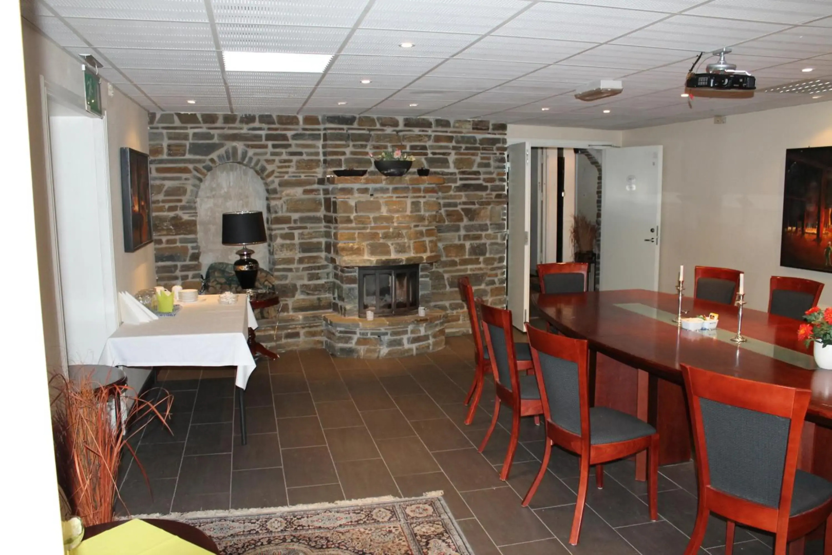 Kløver Hotel