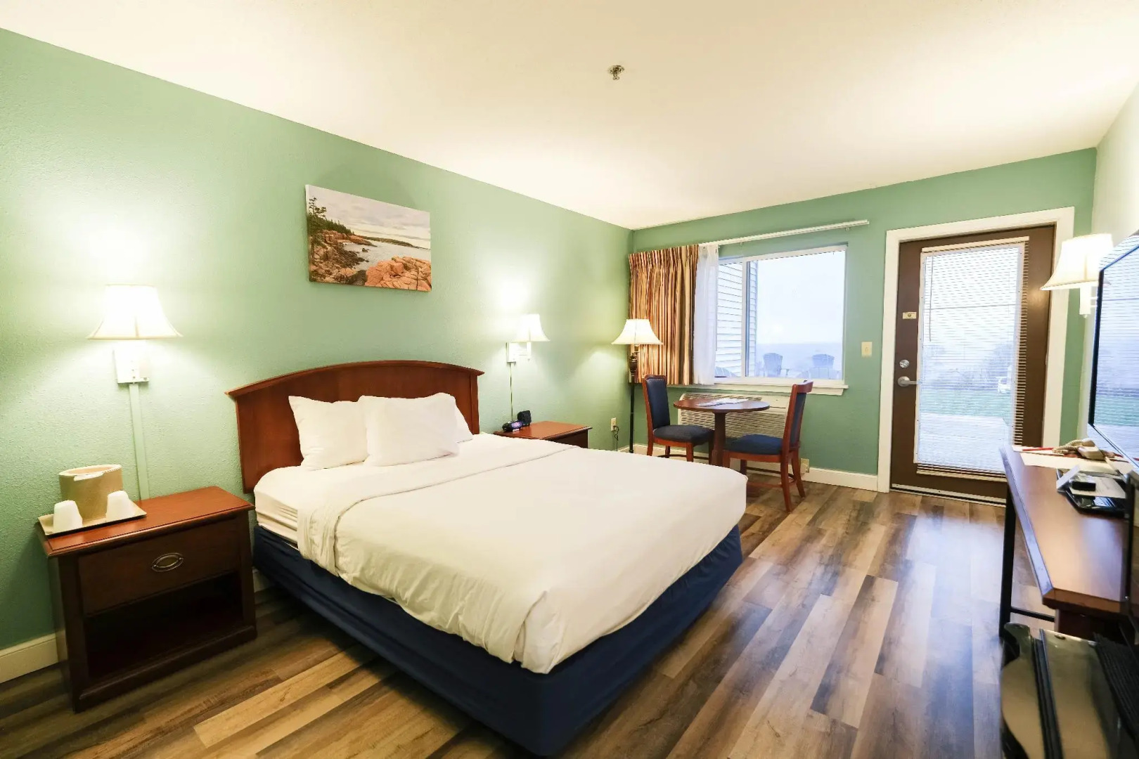 Fireside Inn & Suites - Belfast