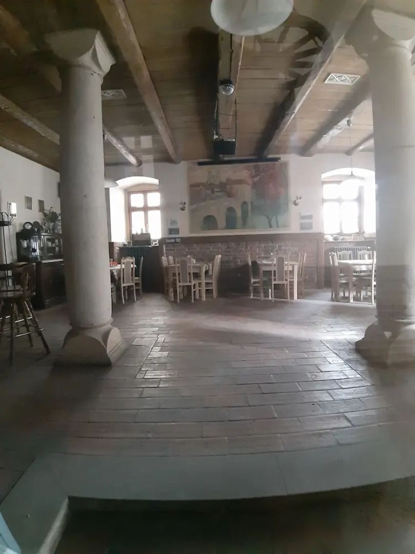 Zajazd Pod Złotym Gryfem