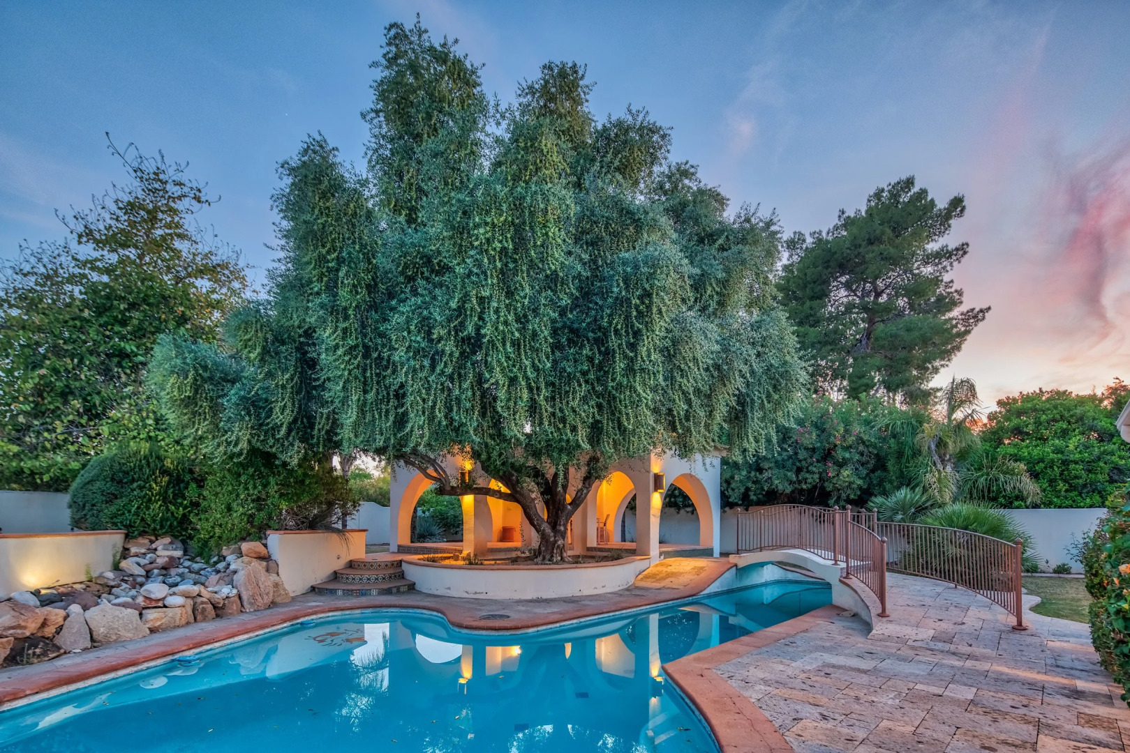 Lincoln by AvantStay