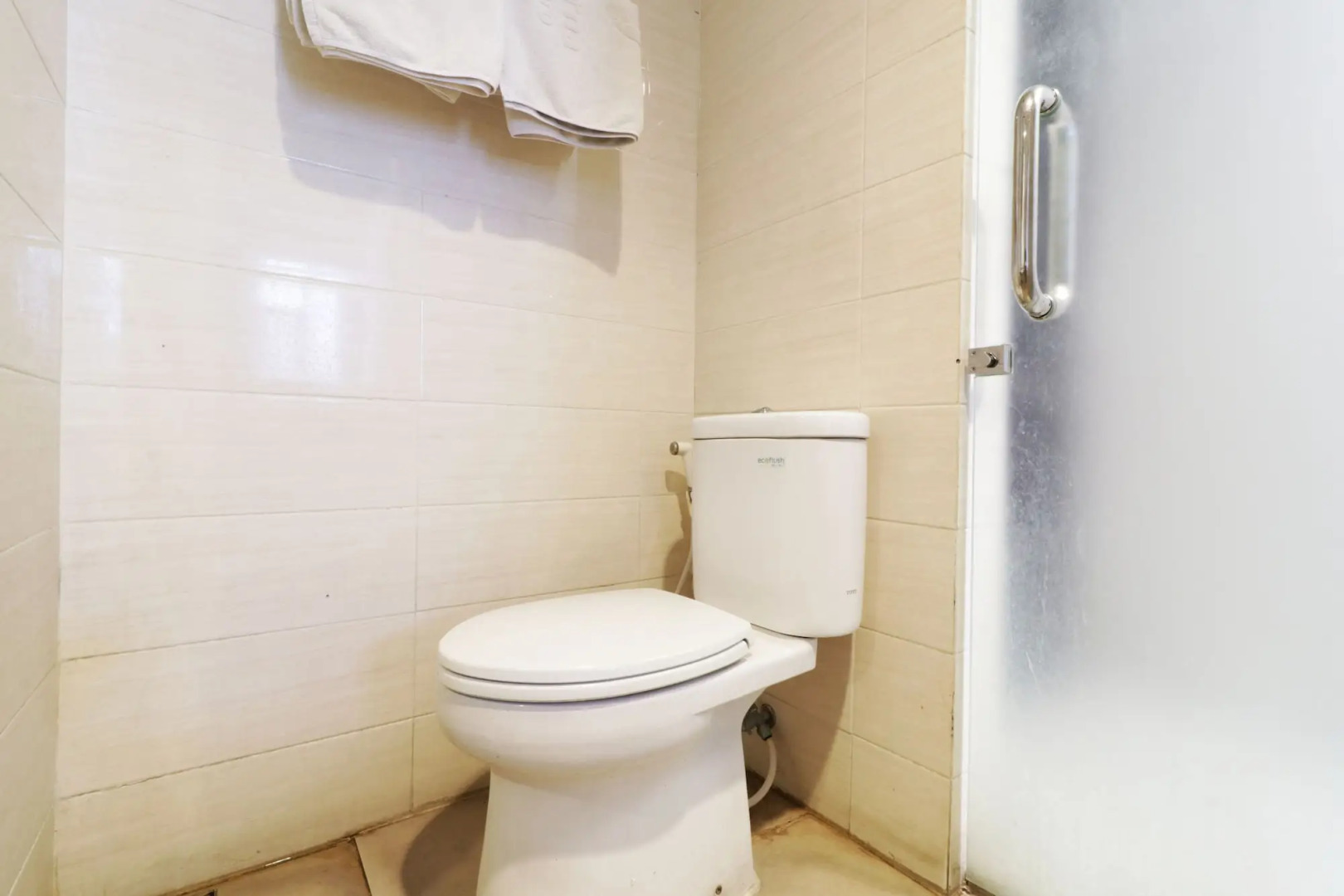 Dewarna Hotel & Convention