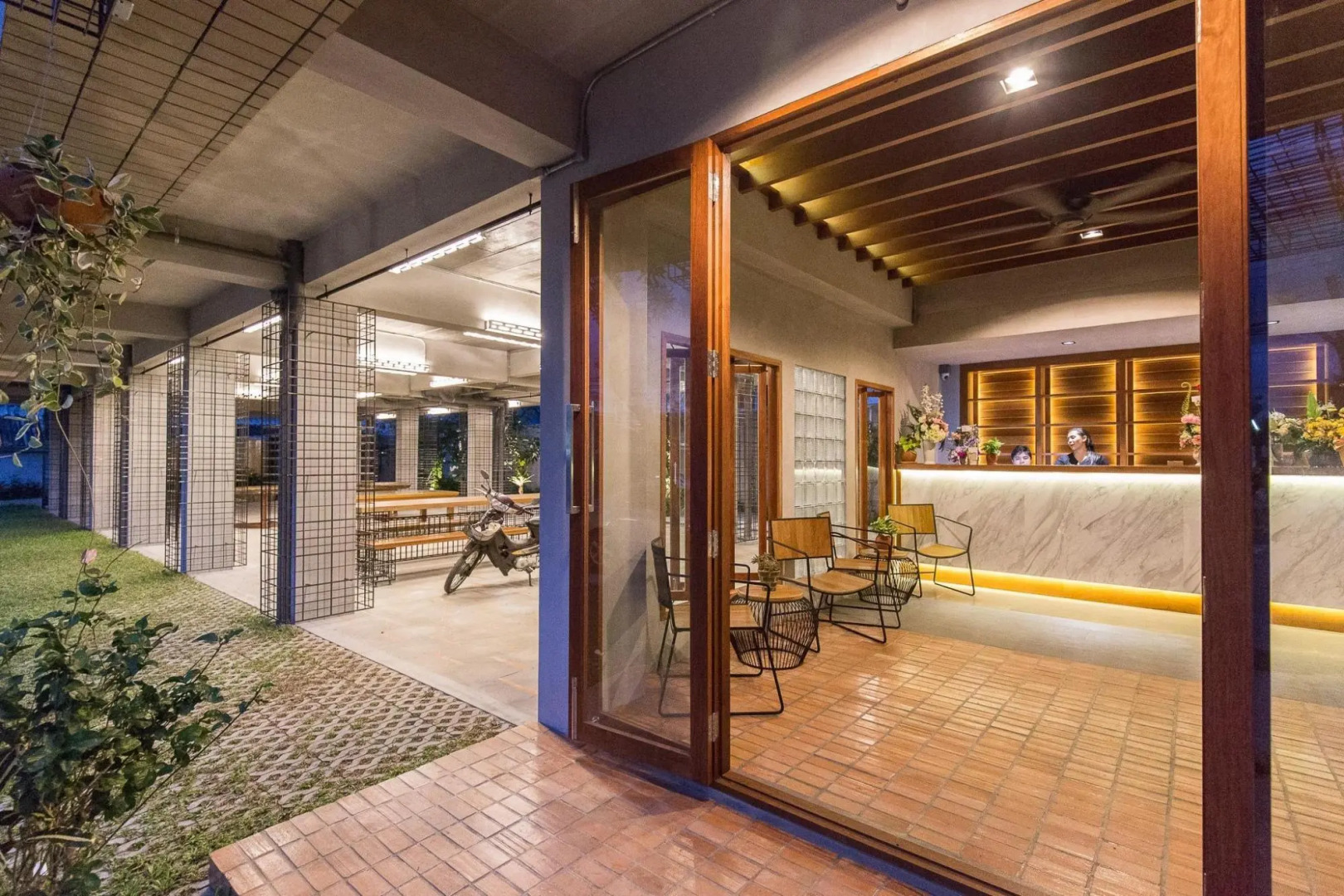 Laekhon Nonbai Hotel