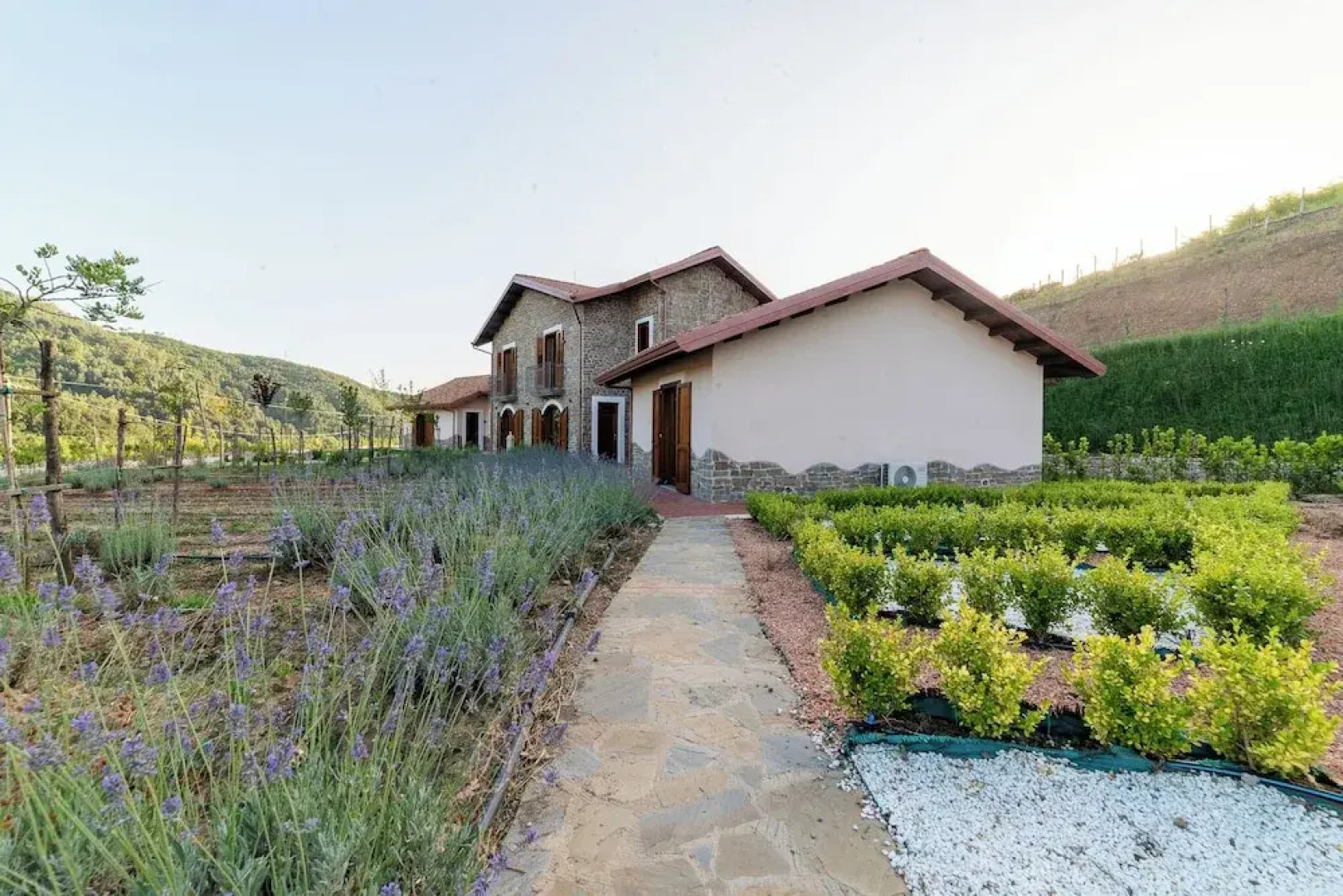 Appartamento con Idromassaggio immerso nel verde