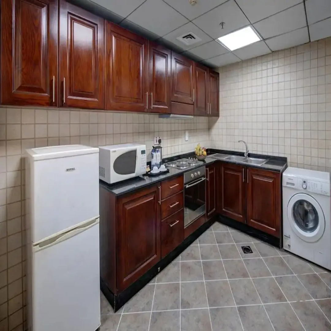 Royal Tulip Dancenter Suites Sharjah