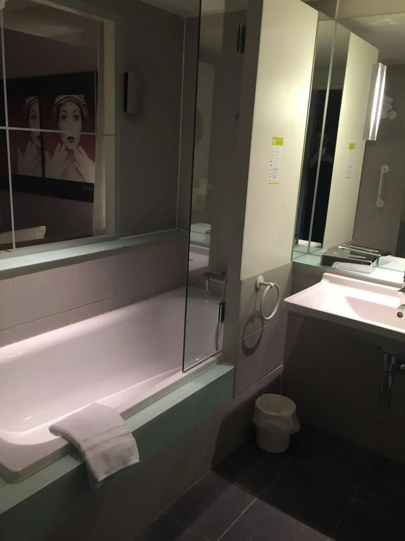 Standing Hotel Suites