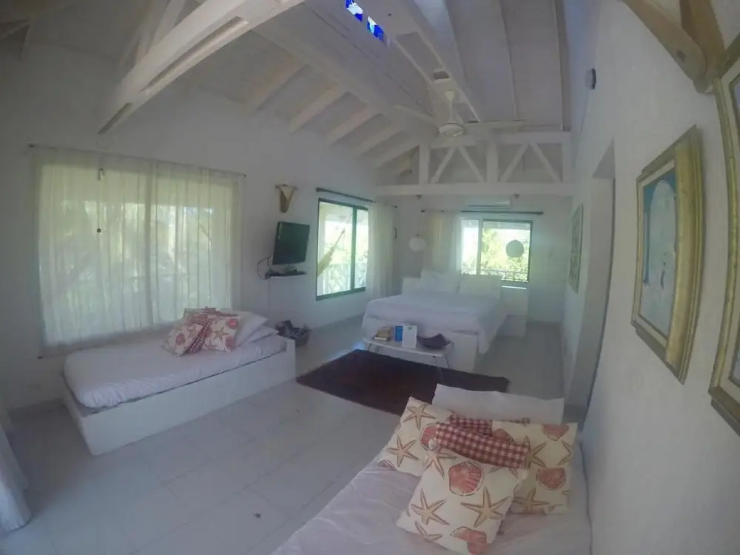 Ocean View Sai, Five Bedroom Holiday Home