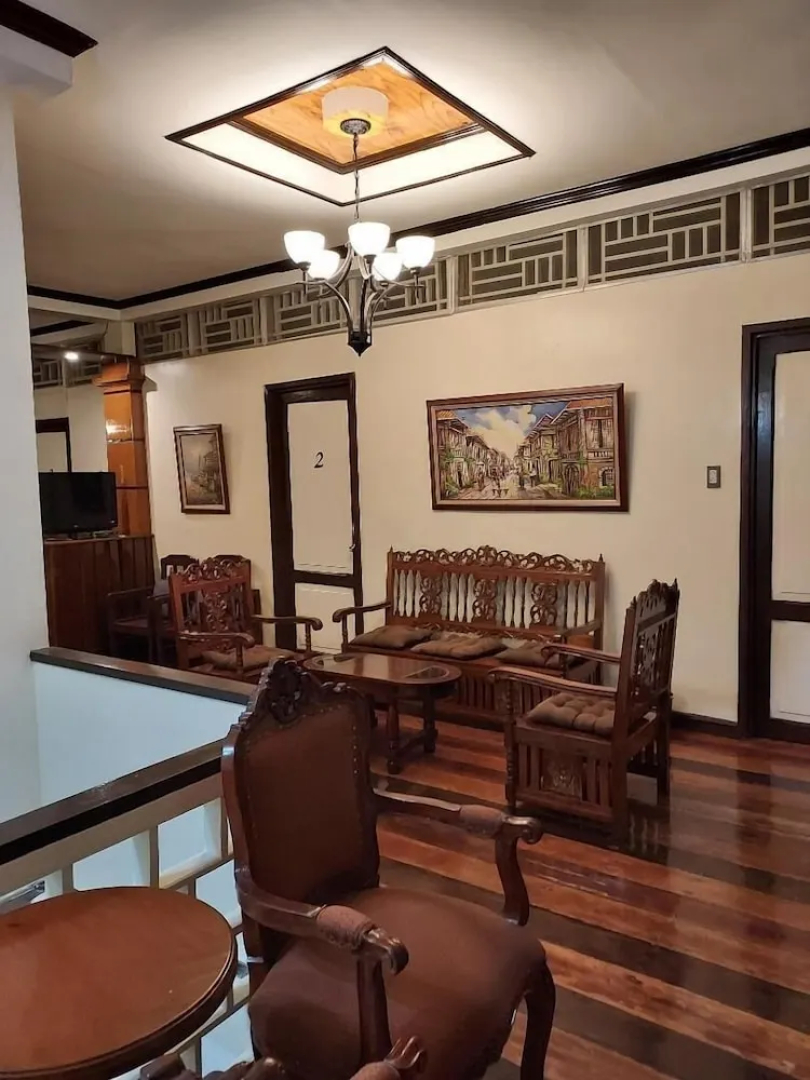 Tops Lodging House
