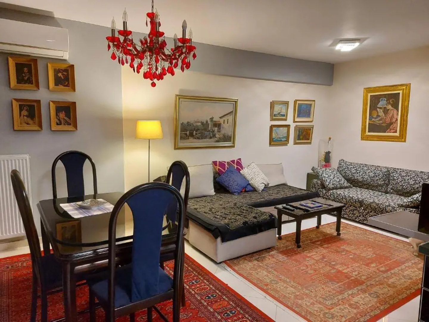 One bedroom apartment new with large living room