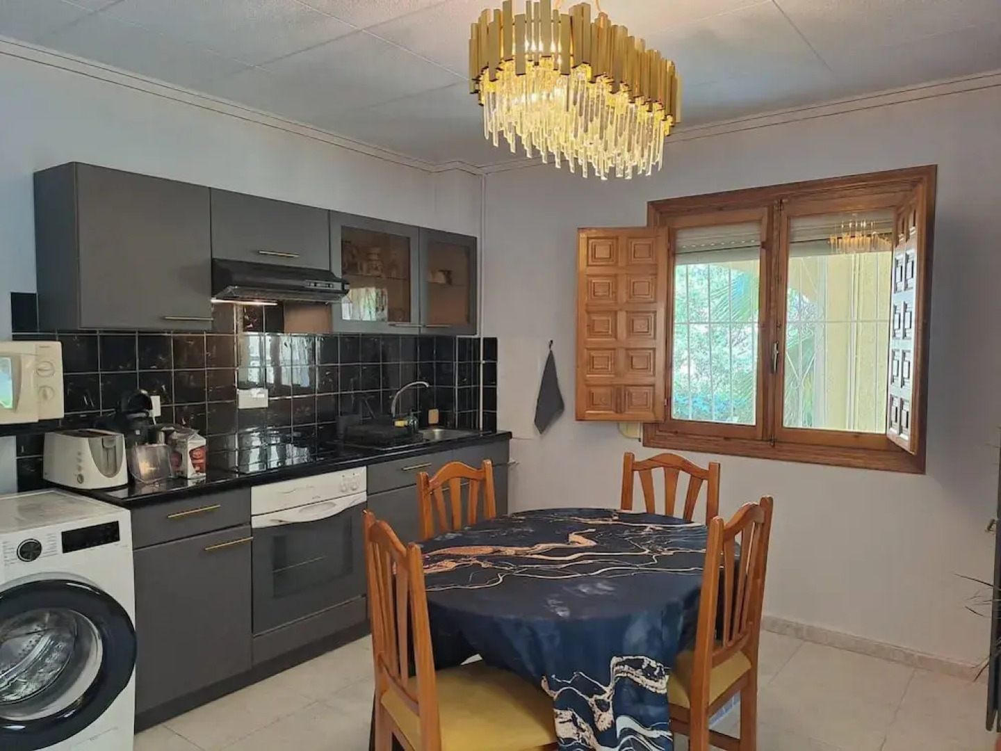 La Marina Oasis, 2-beds, Sleeps 4, 10 min to Beach